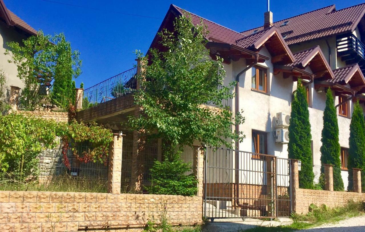 Casa De Vacanta Elena Sinaia Luaran gambar